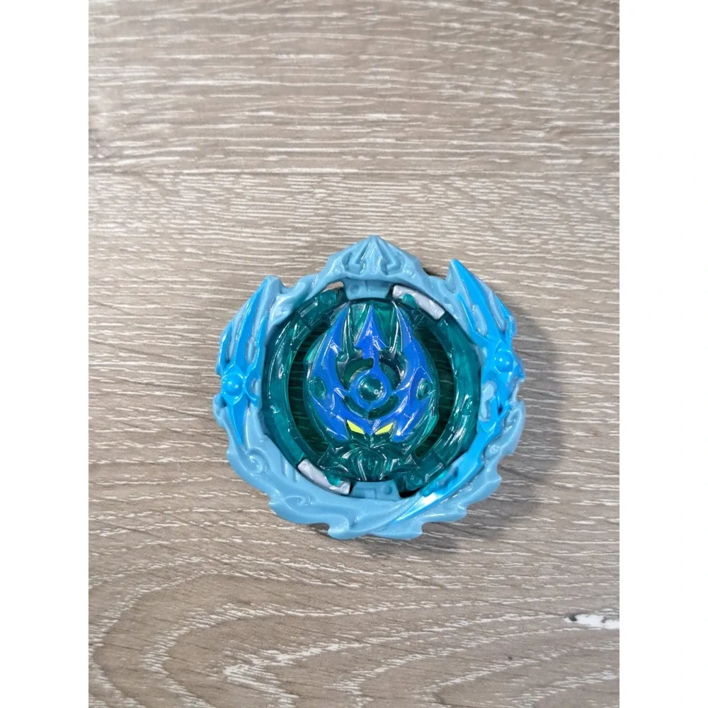 Hasbro Beyblade Quad Strike Hydra Poseidon P8 Nexus-Q‎ Bite-Q+Billow-2'